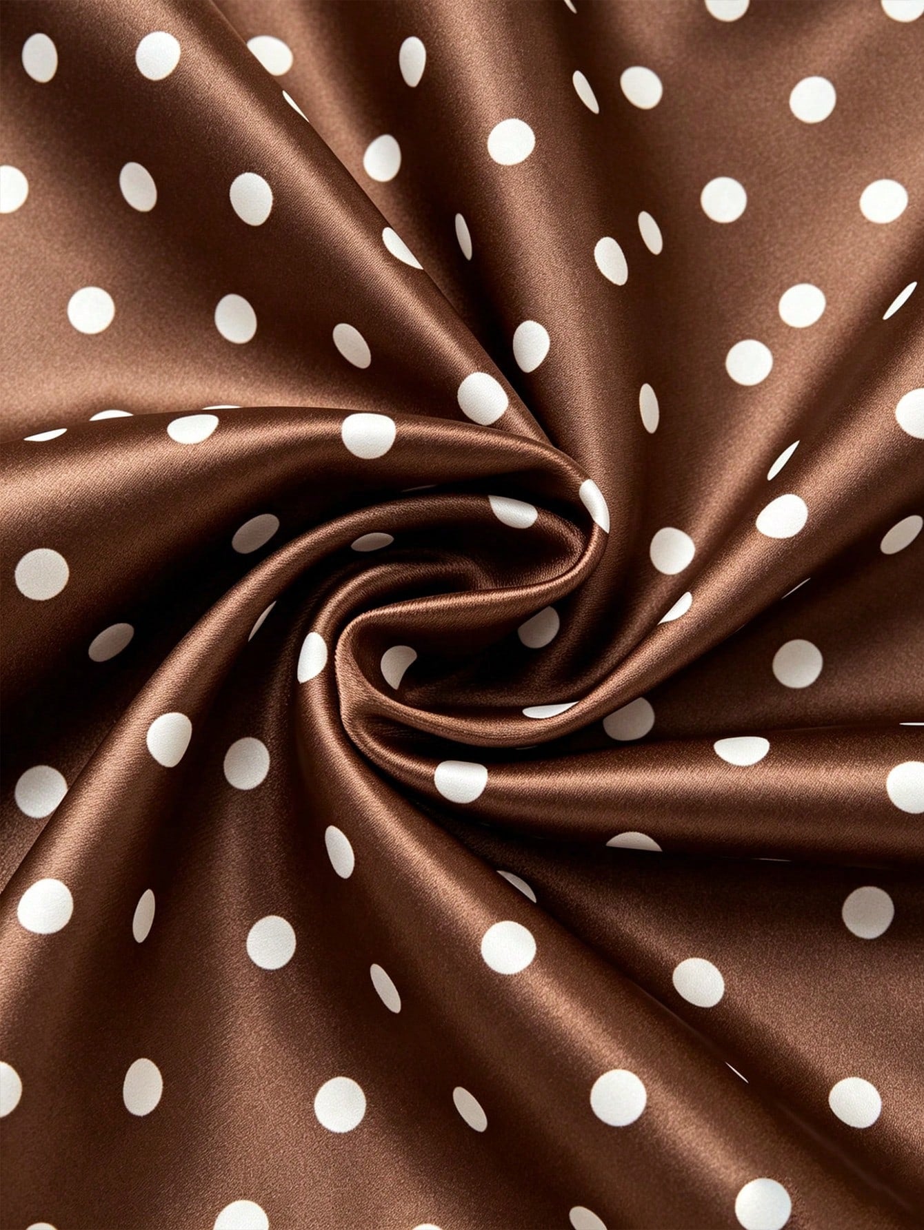 Detalhes de Pijama Feminina de Cetim com Renda