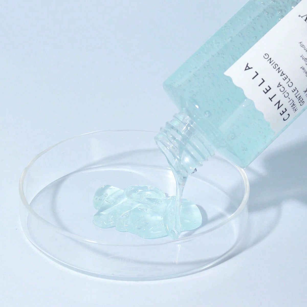 Detalhes de Leite de Limpeza Facial com Centella Asiática e Ácido Hialurônico – 200 ml