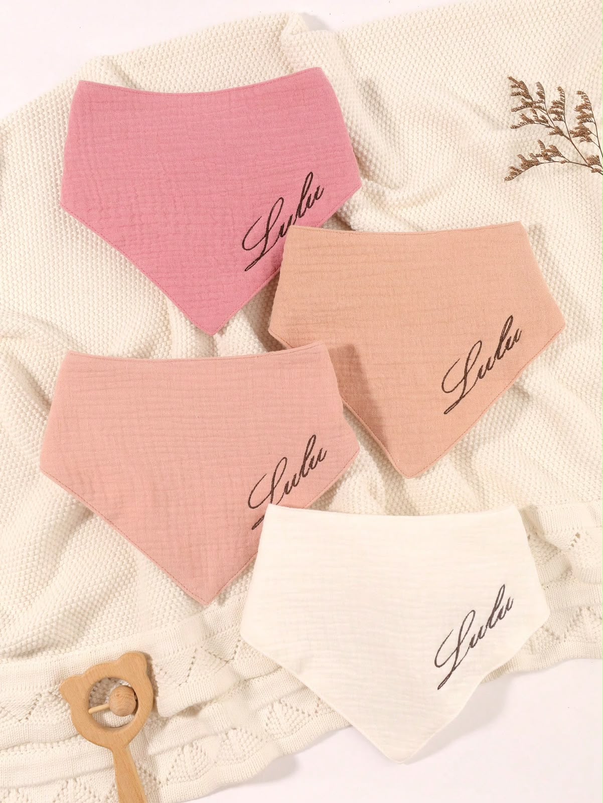 Detalhes de 4 Peças Babadores Personalizados com Nome Bordado